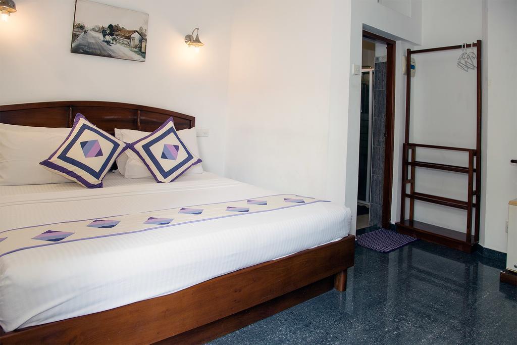 Suriya Arana Bed & Breakfast Негомбо Екстериор снимка