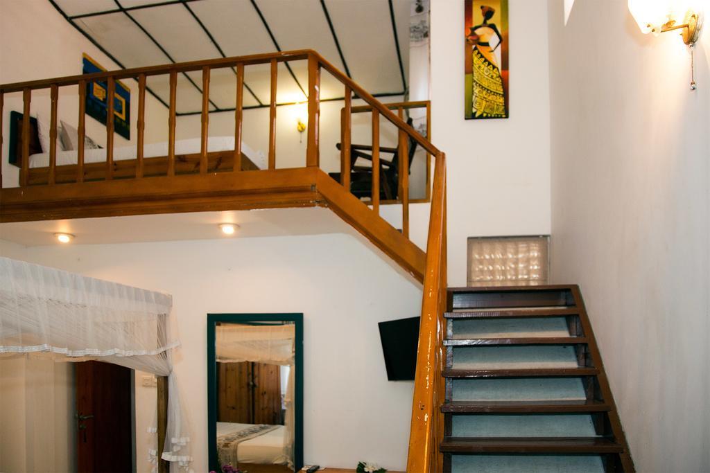 Suriya Arana Bed & Breakfast Негомбо Екстериор снимка